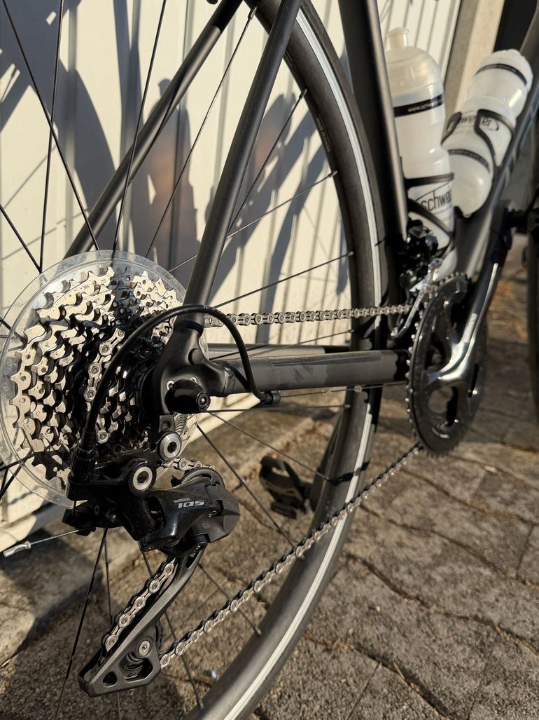 Brugt Giant Contend 0 2022 2022 Road & Gravel — billede 2 af 6