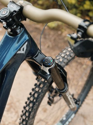 Gebrauchtes YT Industries Capra UNCAGED 12 29 2023 2023 Mountainbike, Blau, 29 — Bild 6 von 11