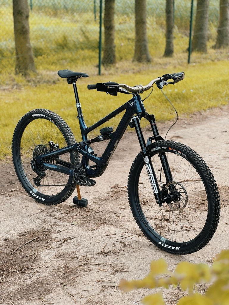 Brugt YT Industries Capra UNCAGED 12 29 2023 2023 Mountainbike — billede 3 af 11