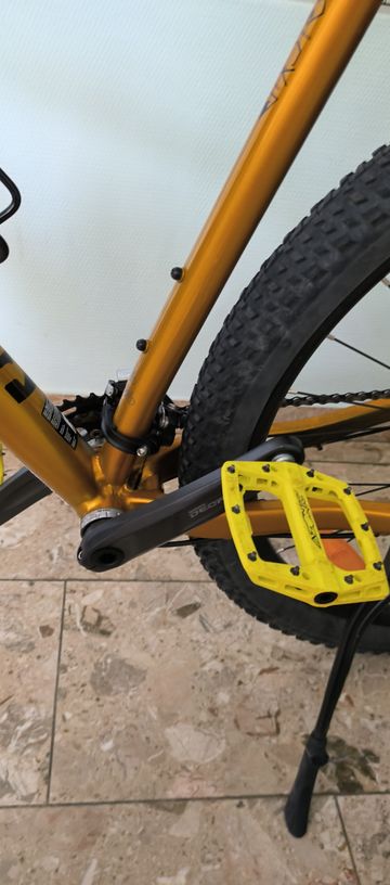 Used Bergamont Revox 6 2024 2024 Mountainbike, Orange, 29 — image 6 of 21
