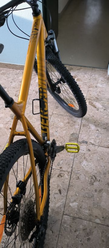 Used Bergamont Revox 6 2024 2024 Mountainbike, Orange, 29 — image 8 of 21