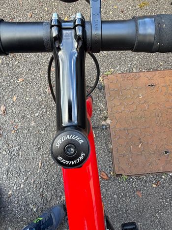 Used Specialized Tarmac SRAM Force eTap AXS 2023 Road & Gravel, Red — image 8 of 12