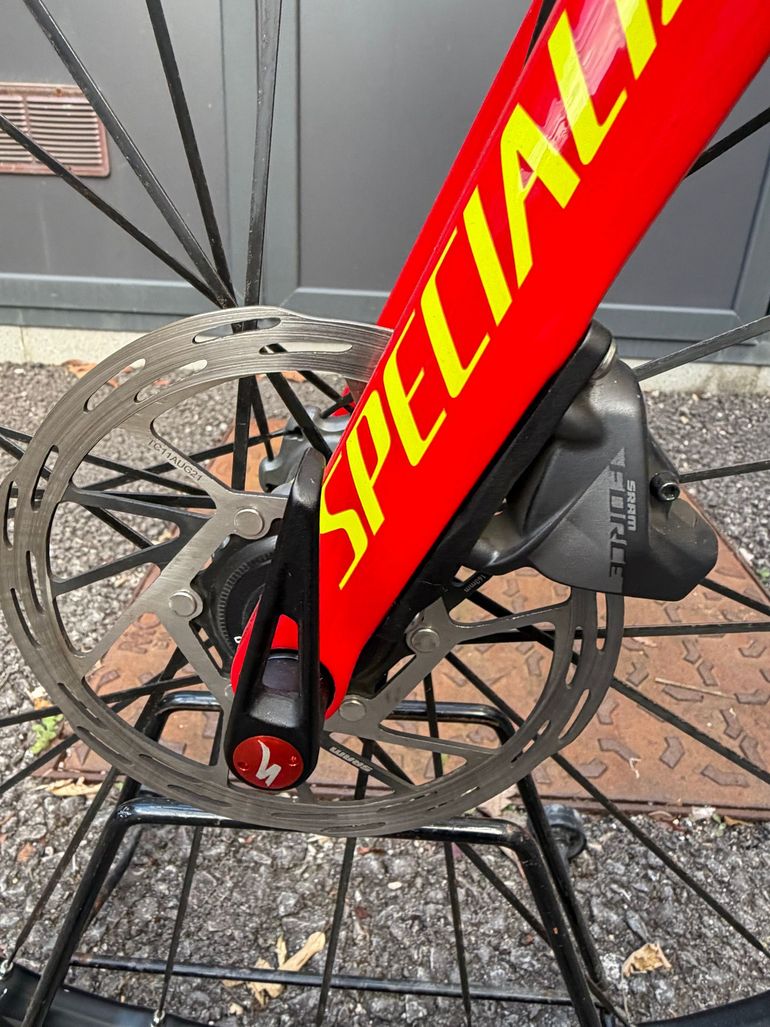 Used Specialized Tarmac SRAM Force eTap AXS 2023 Road & Gravel, Red — image 5 of 12