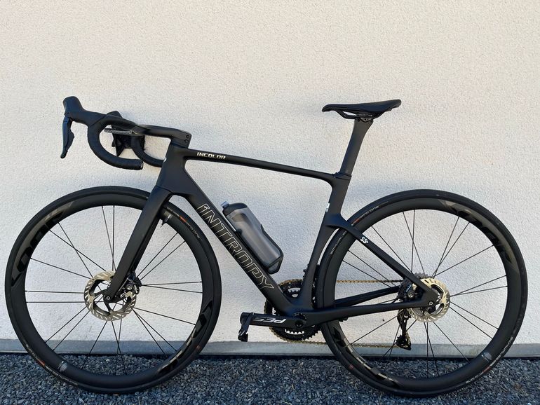 Incolor Custom Shimano Dura Ace Di2 2025 Road & Gravel d'occasion — image 2 sur 8