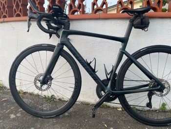 Gebrauchtes Specialized Tarmac Shimano Ultegra 2024 Road & Gravel, Blau — Bild 2 von 13