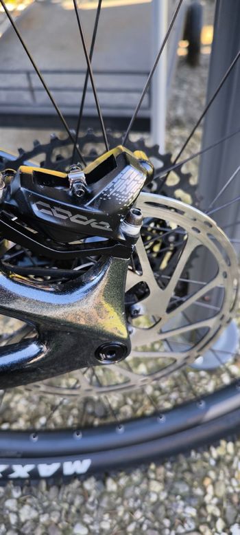 Brugt Giant Reign E+ 2, 2022 2022 Mountainbike — billede 10 af 10