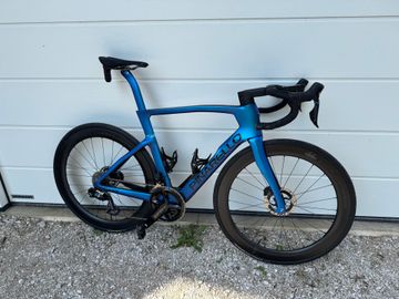 Pinarello DOGMA F DURA ACE Di2 2025 2025 Road & Gravel usato