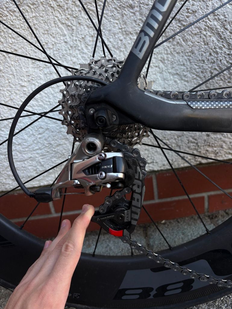Used BMC Timemachine SRAM Red 2015 Road & Gravel, Black — image 4 of 5