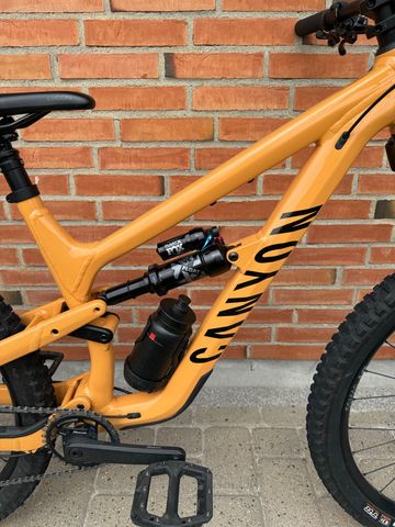 Tweedehands Canyon Spectral Shimano Dura Ace 2024 Mountainbike — afbeelding 11 van 15