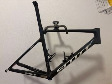 Gebrauchtes Scott Addict RC Ultimate 2021 Frameset 2021 Road & Gravel