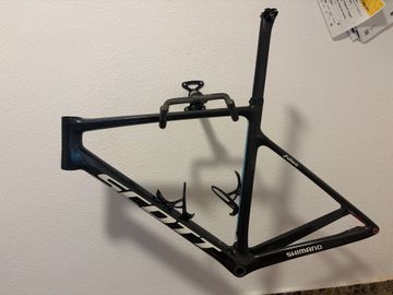 Used Scott Addict RC Ultimate 2021 Frameset 2021 Road & Gravel, Blue — image 2 of 7