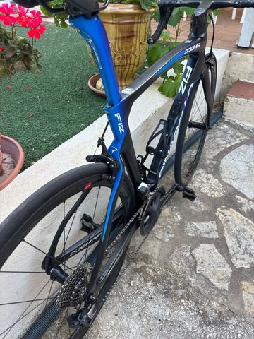 Brugt Pinarello Dogma F12 Frameset 2021 2021 Road & Gravel — billede 3 af 5