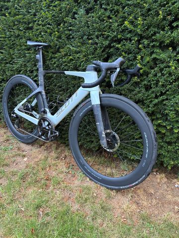 Used Scott Foil RC Pro 2026 2026 Road & Gravel, White — image 3 of 7