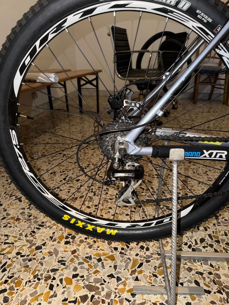 Carraro Custom Shimano XTR 2020 Mountainbike usato, Grigio chiaro — immagine 3 di 8