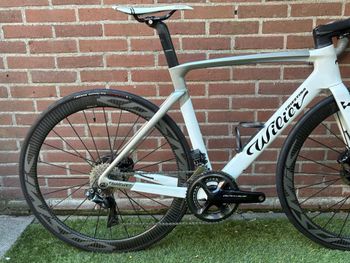 Wilier Filante Shimano Dura Ace Di2 2024 Road & Gravel usato, Bianco — immagine 3 di 12
