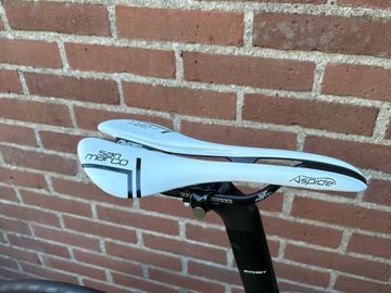 Used Wilier Filante Shimano Dura Ace Di2 2024 Road & Gravel, White — image 8 of 12