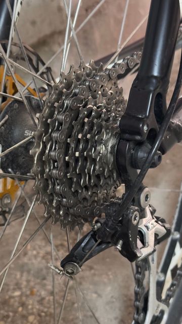 Used CUBE Acid Shimano Deore XT 2012 Mountainbike, Black — image 3 of 14