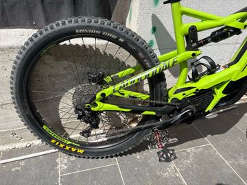 Used Cannondale Moterra 2018 2018 Mountainbike, Green, 27.5 — image 2 of 3