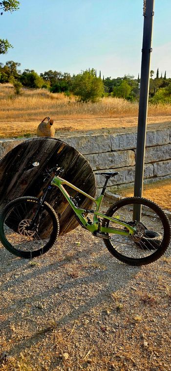 Brugt Cannondale Jekyll 1 2024 2024 Mountainbike — billede 2 af 9