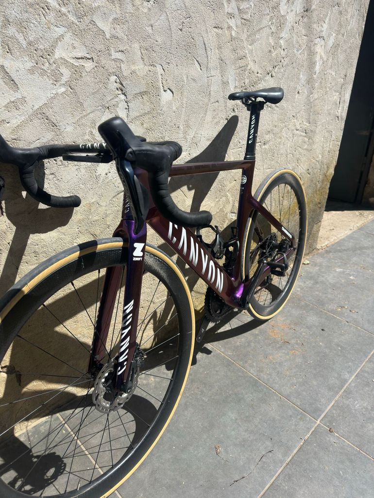 Brugt Canyon Aeroad CFR Disc Frame and Brake Kit 2024 Frameset 2024 Road & Gravel — billede 3 af 3