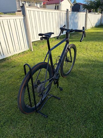 Used Orbea ORCA M30i 2025 2025 Road & Gravel, Black — image 3 of 12