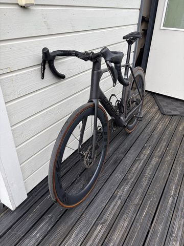 Used Orbea ORCA M30i 2025 2025 Road & Gravel, Black — image 9 of 12