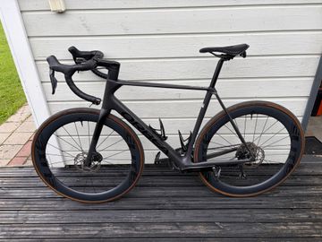 Used Orbea ORCA M30i 2025 2025 Road & Gravel, Black — image 10 of 12