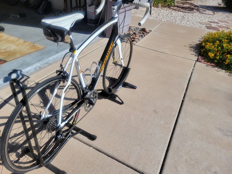 Used Specialized Roubaix Elite Compact 2012 2012 Road & Gravel, White — image 2 of 9