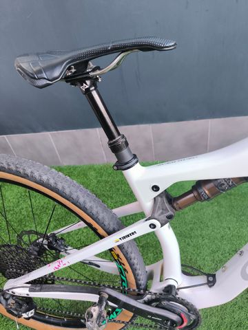 Gebrauchtes Orbea OIZ M10 2019 2019 Mountainbike, Weiß, 27.5 — Bild 6 von 8