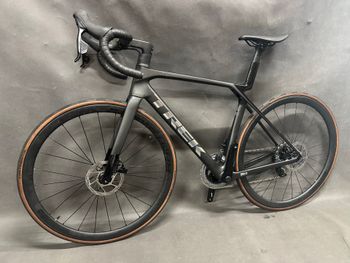 Used Trek Madone SL 6 AXS Gen 8 2025 2025 Road & Gravel