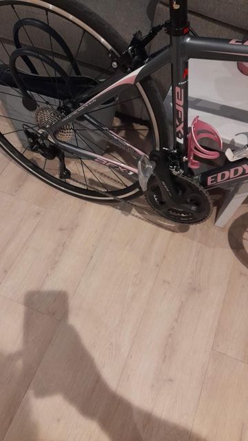 Used Eddy Merckx Custom Shimano 105 2011 Road & Gravel, Light Gray — image 2 of 3