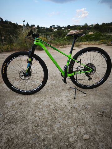 Used Merida Big nine Custom Shimano Deore XT 2021 Mountainbike, Green — image 4 of 9