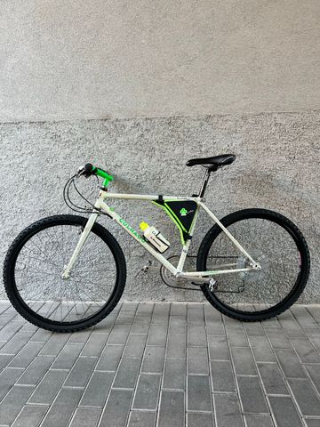 Used Colnago Custom Shimano Deore 1990 Mountainbike, White — image 1 of 29