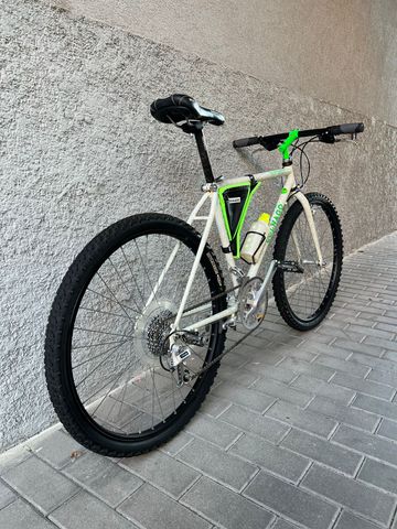 Used Colnago Custom Shimano Deore 1990 Mountainbike, White — image 5 of 29