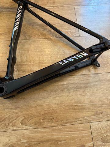 Used Canyon Endurace CF 6 2026 Frameset 2026 Road & Gravel, Black — image 10 of 17