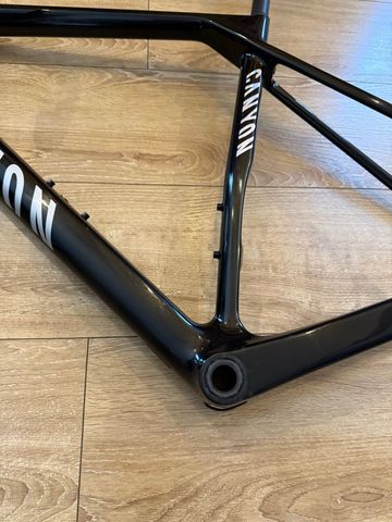 Used Canyon Endurace CF 6 2026 Frameset 2026 Road & Gravel, Black — image 9 of 17