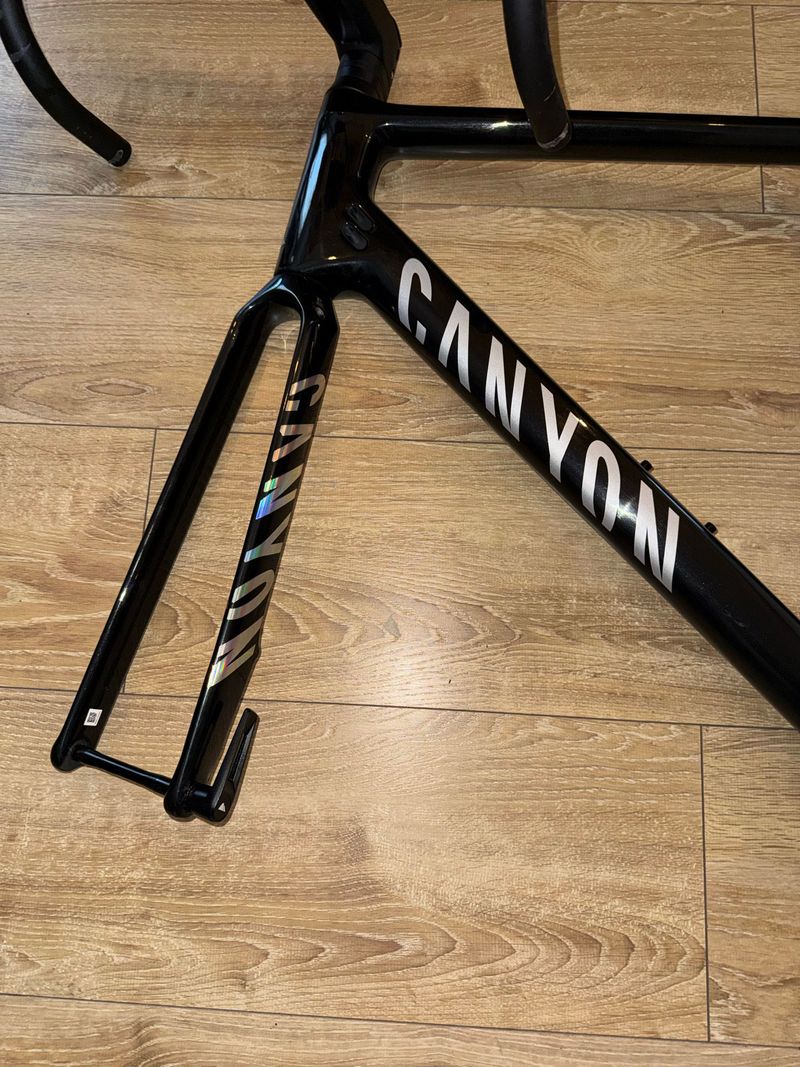 Used Canyon Endurace CF 6 2026 Frameset 2026 Road & Gravel, Black — image 6 of 17