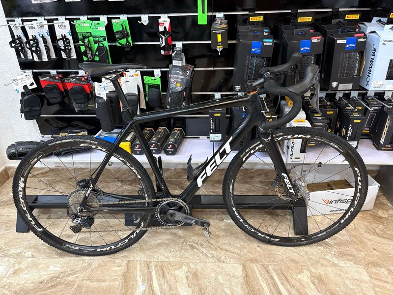 Used Felt Breed Shimano GRX 2021 Road & Gravel