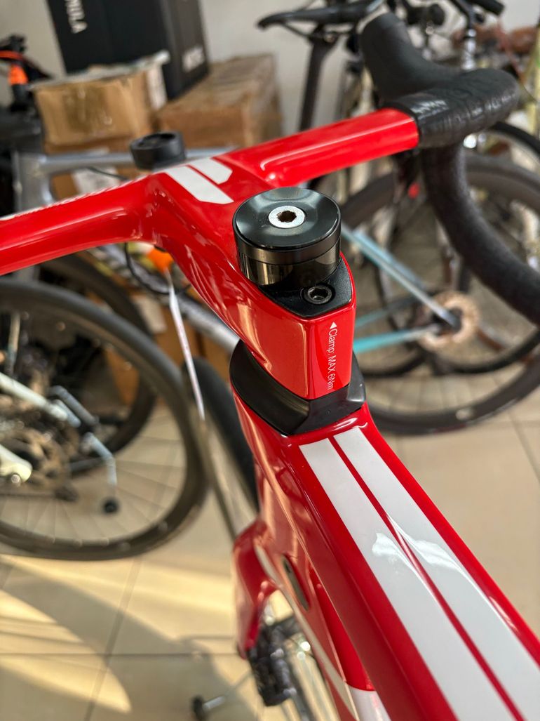 Gebrauchtes Wilier Custom Shimano Ultegra Di2 2021 Road & Gravel, Rot — Bild 10 von 11