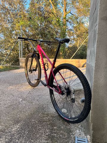 Käytetty Specialized Epic Shimano SLX 2020 Mountainbike — kuva 2 / 11