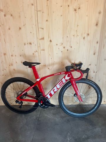Used Trek Madone SLR 6 Disc 2020 2020 Road & Gravel