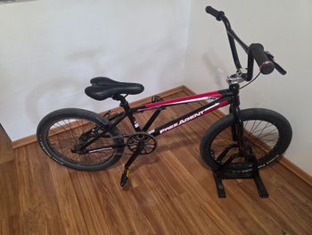 Used Free Agent Custom Other 2020 Road & Gravel, Red — image 2 of 3