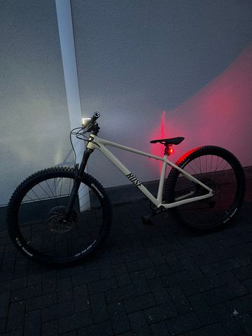 Gebrauchtes Rose Bonero 1 2024 2024 Mountainbike, Orange, 27.5, 29 — Bild 2 von 5