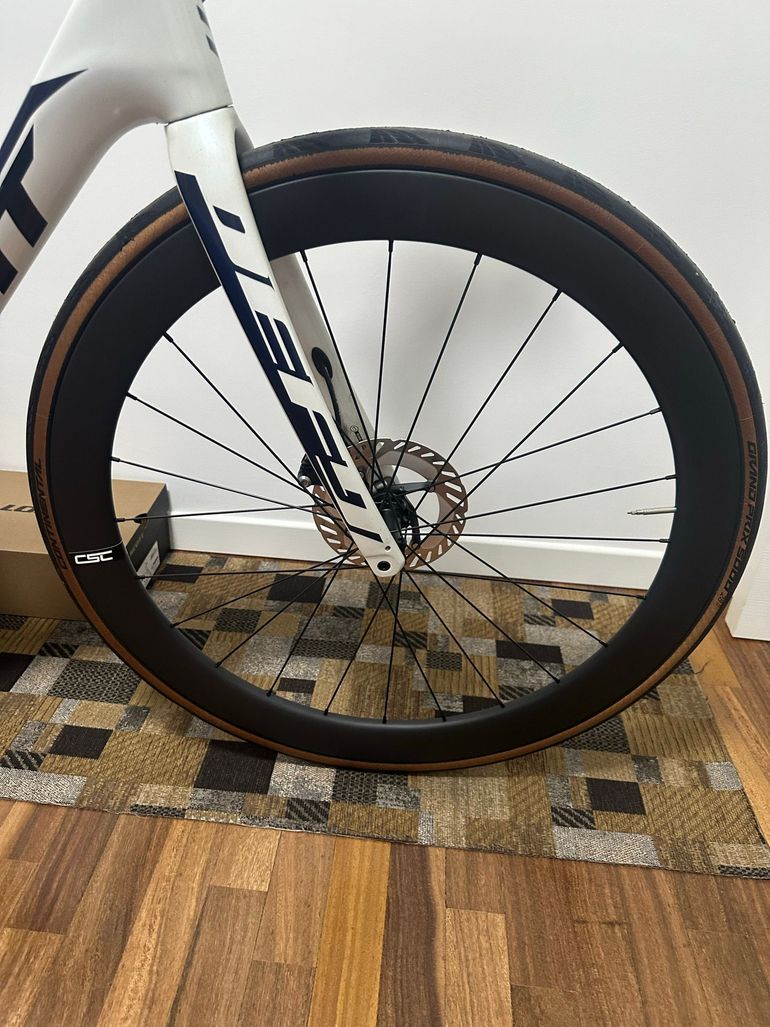 Brugt Giant Defy Advanced 1 2022 2022 Road & Gravel — billede 3 af 6