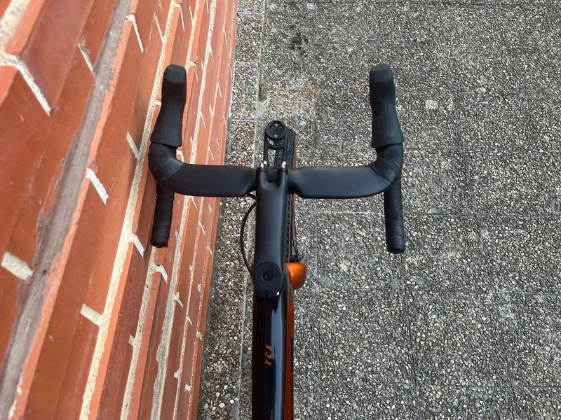 Used GIANT TCX Custom SRAM GX Eagle AXS 2022 Road & Gravel, Orange — image 7 of 10