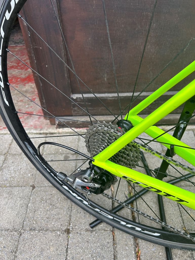 Tweedehands Scott Addict SL 2017 2017 Road & Gravel — afbeelding 6 van 10
