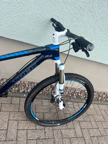 Trek Fuel EX 9.7 29 2014 2014 Mountainbike usato, Blu — immagine 16 di 16