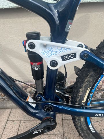 Trek Fuel EX 9.7 29 2014 2014 Mountainbike usato, Blu — immagine 6 di 16