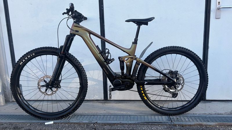 Gebrauchtes Giant Trance X Advanced E+ EL 3 2023 2023 Mountainbike, Schwarz, 27.5 — Bild 2 von 7