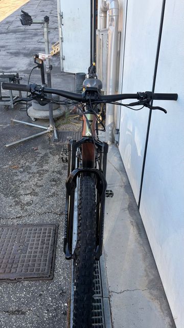 Gebrauchtes Giant Trance X Advanced E+ EL 3 2023 2023 Mountainbike, Schwarz, 27.5 — Bild 4 von 7